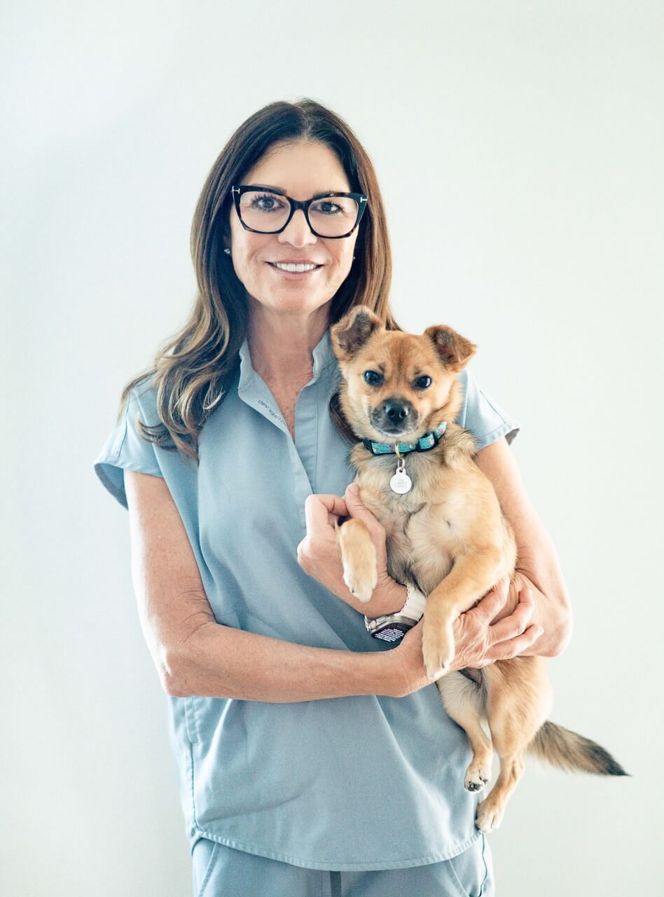 Kim Kaluger, Registered Veterinary Technician at Point Vicente Animal Hospital in Rancho Palos Verdes, CA