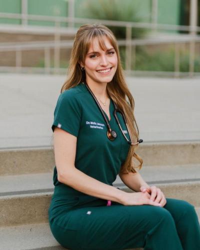 Dr. Molly Johnson